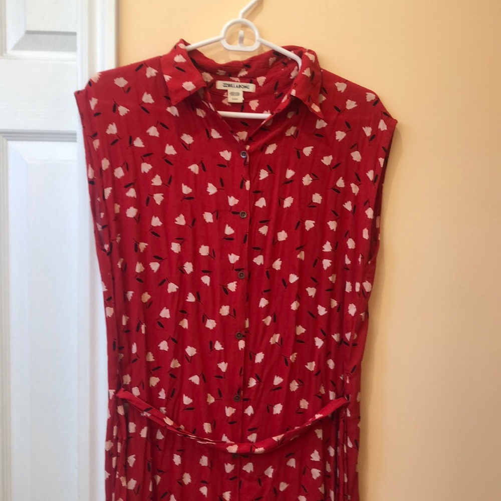 Billabong maxi dress size M